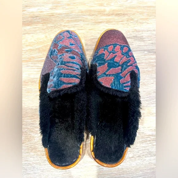 Free People Butterfly Effect Slip Mules/Slippers Wood Bottom Fur Lining Size 38 - Picture 2 of 15